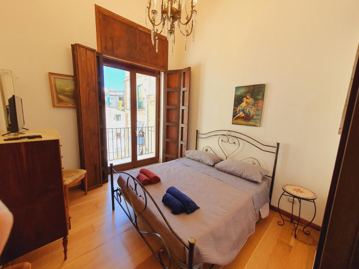 Guttuso tribute suite experience apartment Palerme Extérieur photo
